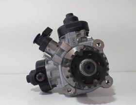 ГНП Bosch за Audi Volkswagen Porsche - 2.7 / 3.0tdi 0445010611, снимка 2