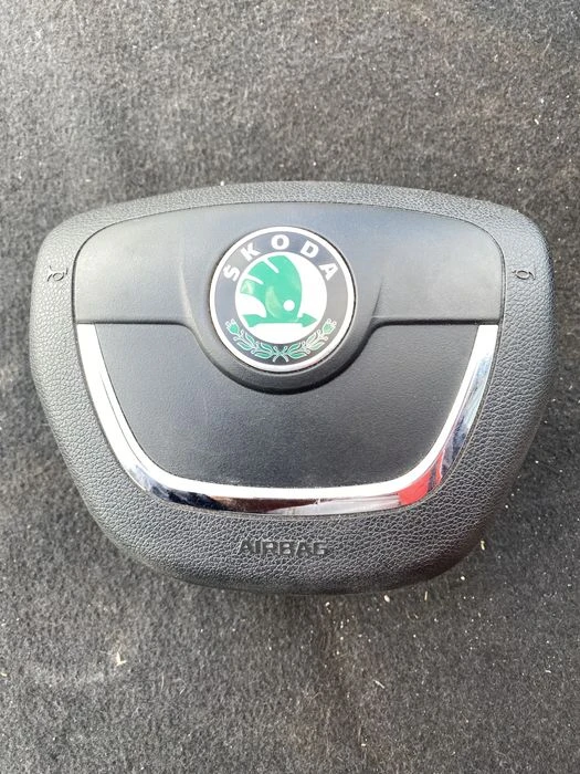 Skoda Octavia Fabia аирбаг аербег Rapid airbag Шкода airbeg 1z0880201