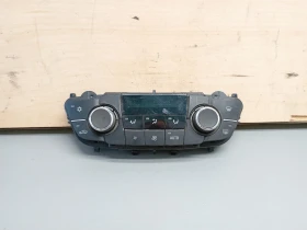 Управление климатроник Опел Инсигния 2.0д (кз)