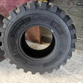 Гуми, снимка 4