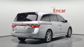 Honda Odyssey 3.5* ЕЛ. БАГАЖНИК* ЛЮК* КРАЙНА ЦЕНА, снимка 2