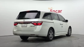 Honda Odyssey 3.5* ЕЛ. БАГАЖНИК* ЛЮК* КРАЙНА ЦЕНА, снимка 2