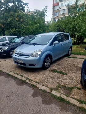 Toyota Corolla verso 1.8 VVTI 7 Местна ГАЗ