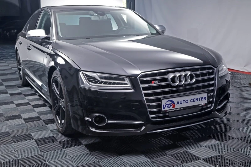 Audi S8 4.0TFSI, снимка 3 - Автомобили и джипове - 42173545