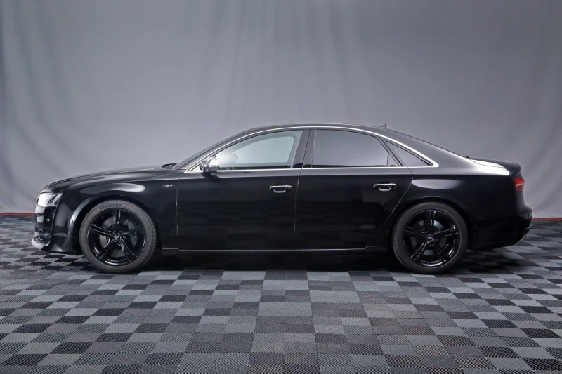 Audi S8 4.0TFSI, снимка 5 - Автомобили и джипове - 42173545