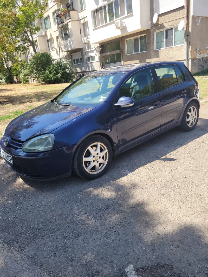 VW Golf 5, снимка 7 - Автомобили и джипове - 47454494