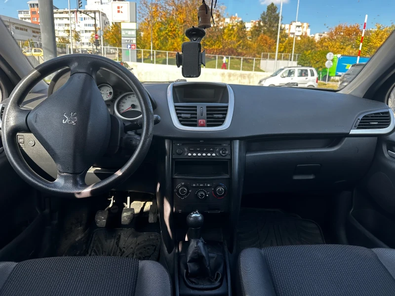 Peugeot 207 1.4i LPG, снимка 8 - Автомобили и джипове - 49135388