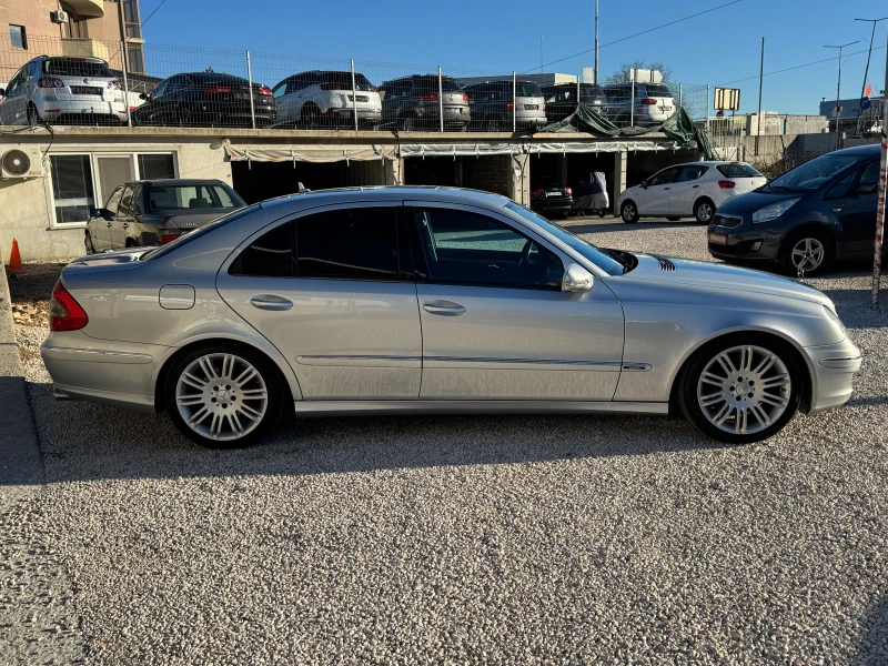 Mercedes-Benz E 320 4matik, снимка 3 - Автомобили и джипове - 48380755