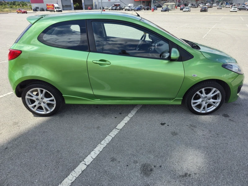 Mazda 2 1.5 102 , снимка 2 - Автомобили и джипове - 52834999