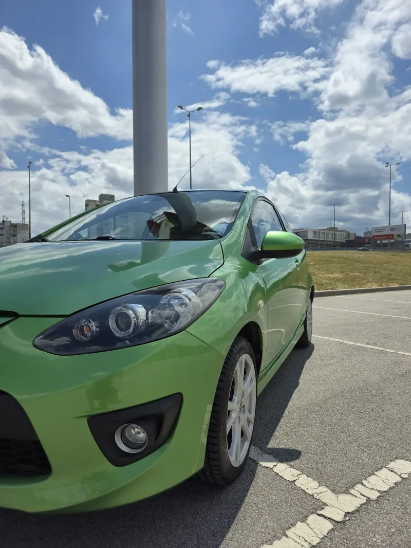 Mazda 2 1.5 102 , снимка 7 - Автомобили и джипове - 52834999