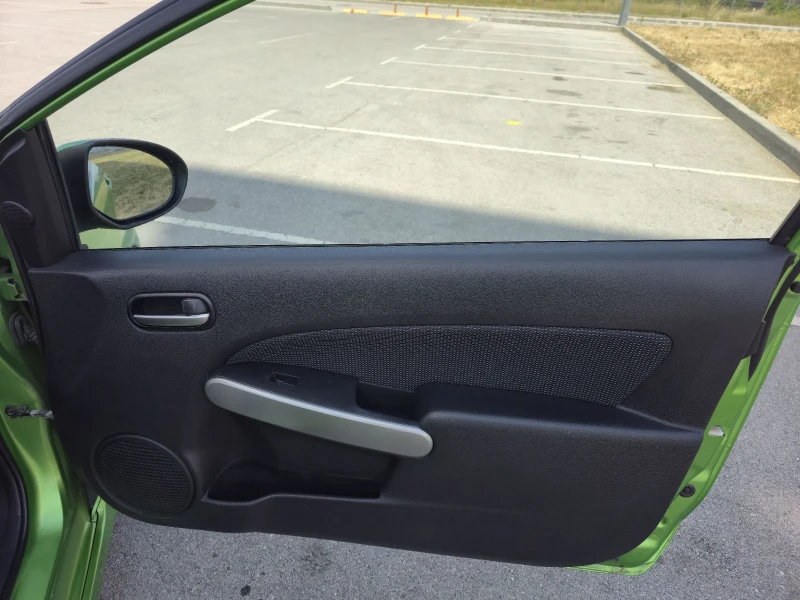 Mazda 2 1.5 102 , снимка 10 - Автомобили и джипове - 52834999