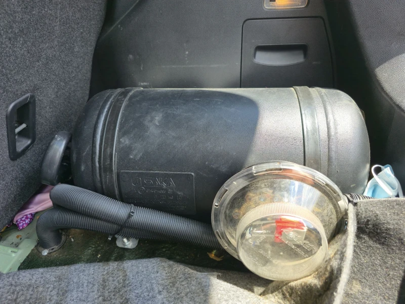 Mazda 2 1.5 102 , снимка 16 - Автомобили и джипове - 52834999