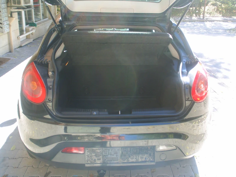 Fiat Bravo 1.4 16V 90k.c., снимка 14 - Автомобили и джипове - 52107099