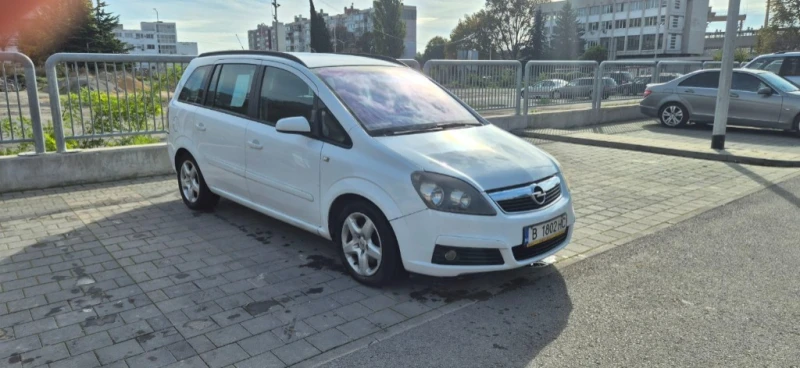 Opel Zafira, снимка 3 - Автомобили и джипове - 52474229