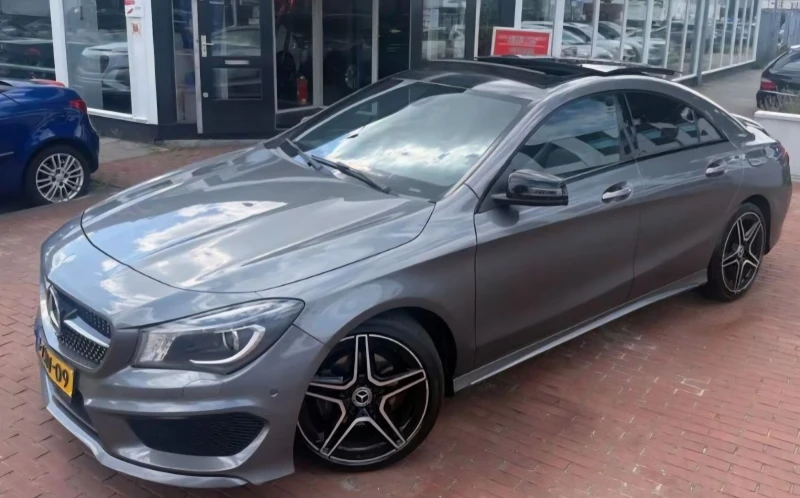 Mercedes-Benz CLA 200 Софийски номера, снимка 11 - Автомобили и джипове - 52799640