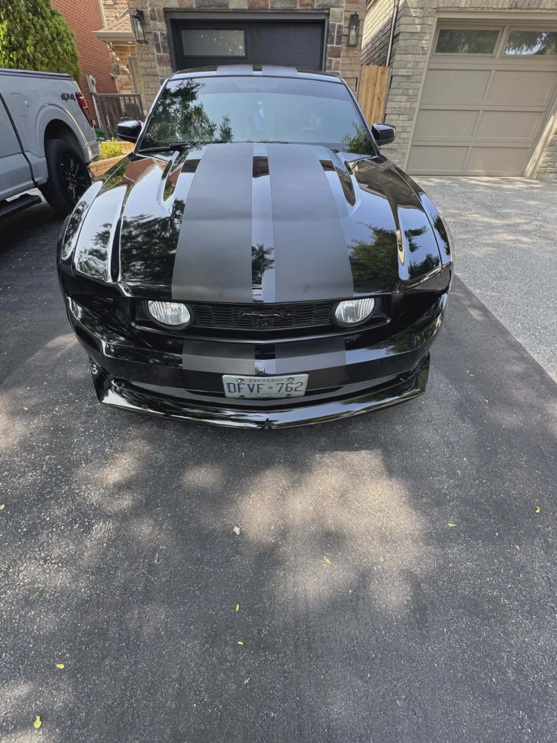 Ford Mustang GT * * CARFAX * * АВТО КРЕДИТ * * , снимка 2 - Автомобили и джипове - 52948476