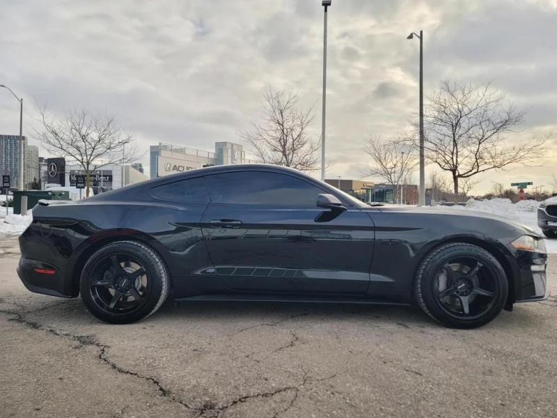Ford Mustang * GT/ACCIDENT FREE/V8/GPS/WINTER TIRES/ * CARFAX *, снимка 8 - Автомобили и джипове - 53431917