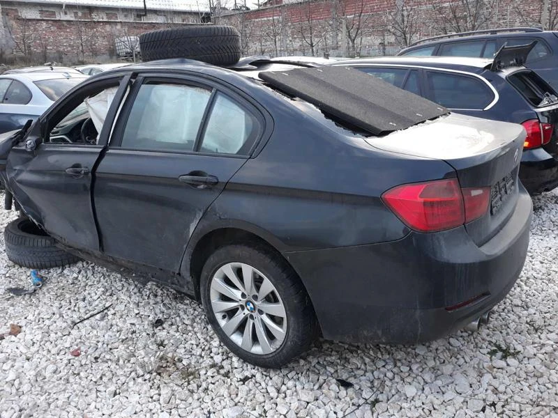 BMW 330 d 98hil.km, снимка 2 - Автомобили и джипове - 45096155