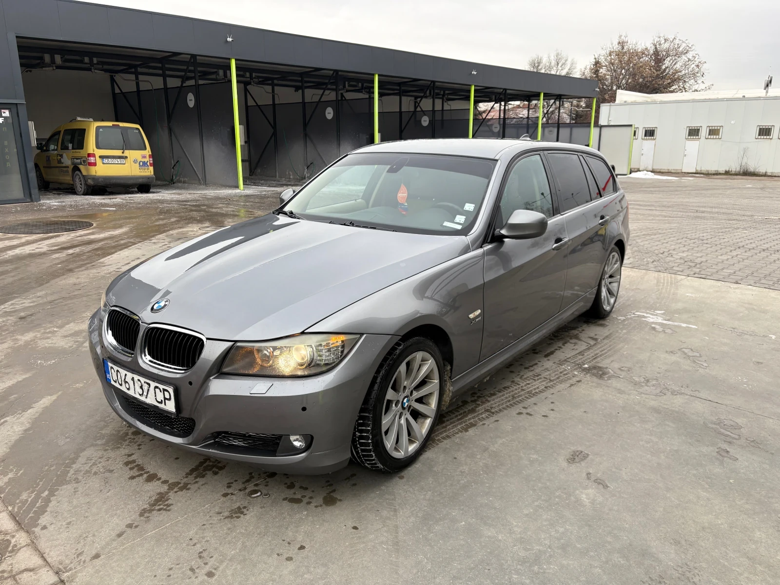 BMW 320, снимка 1