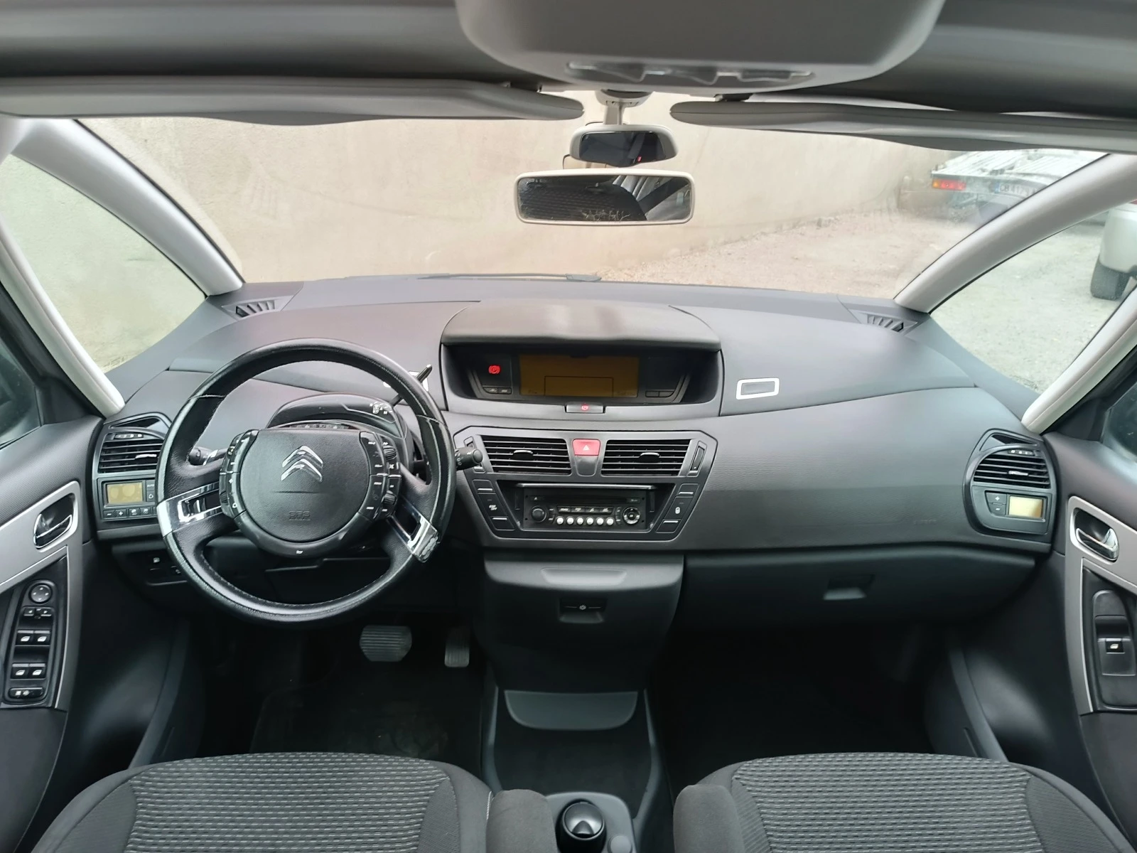 Citroen Grand C4 Picasso 1.6 HDI -111kc.NAVI - изображение 10