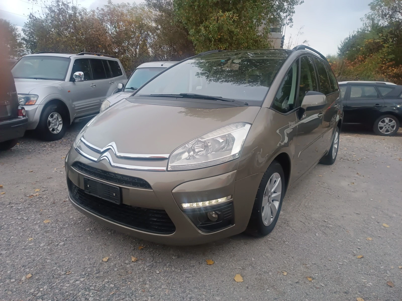 Citroen Grand C4 Picasso 1.6 HDI -111kc.NAVI - изображение 2