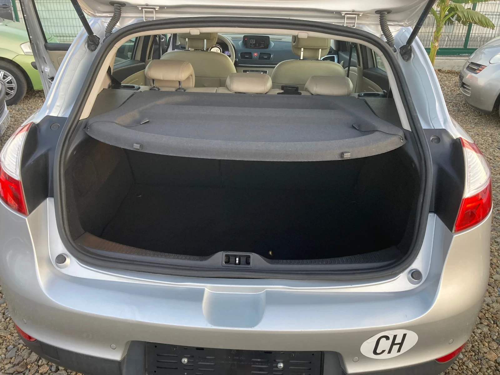 Renault Megane 2.0Automat | Mobile.bg — изображение 13