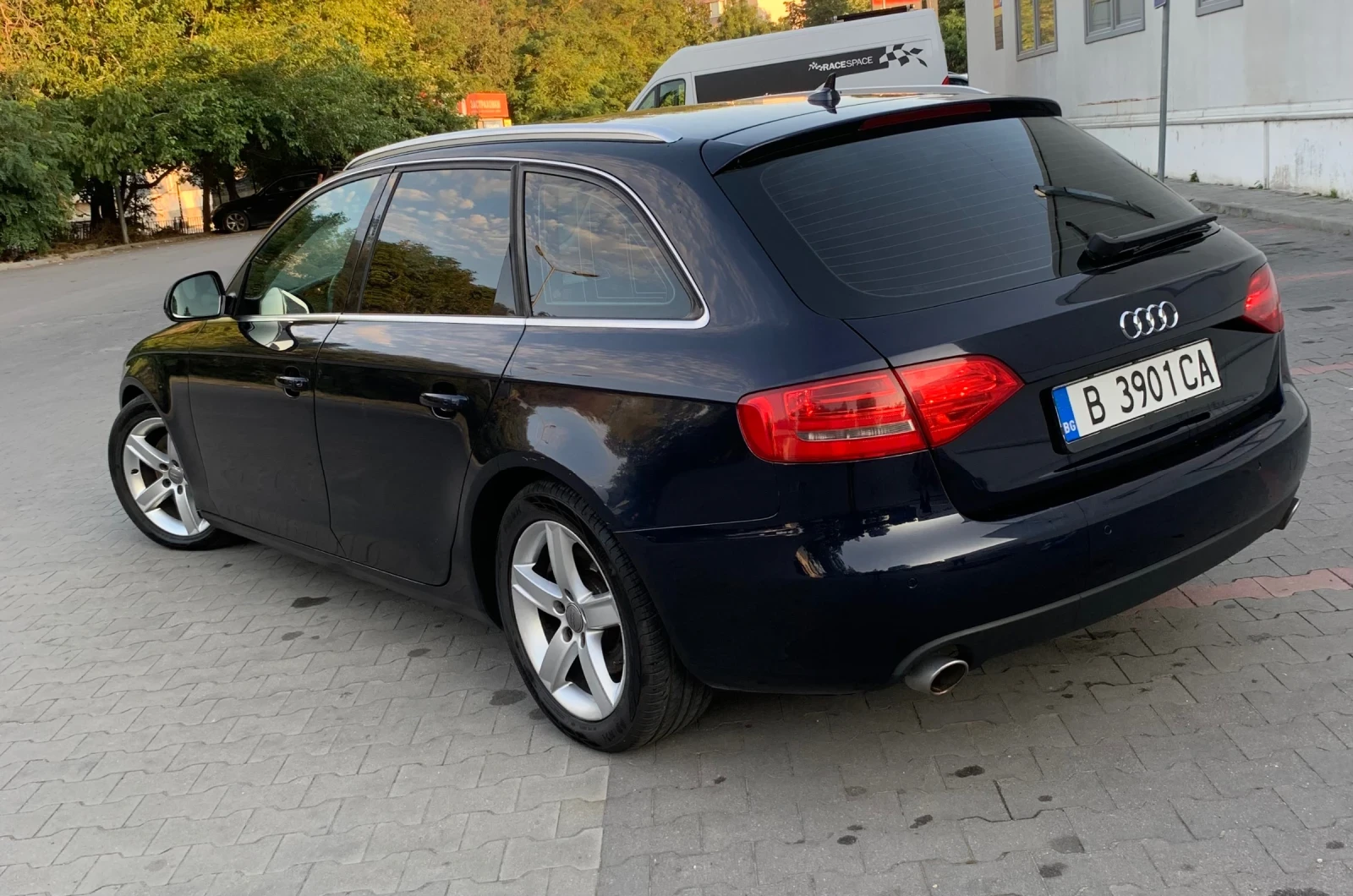 Audi A4  - изображение 5