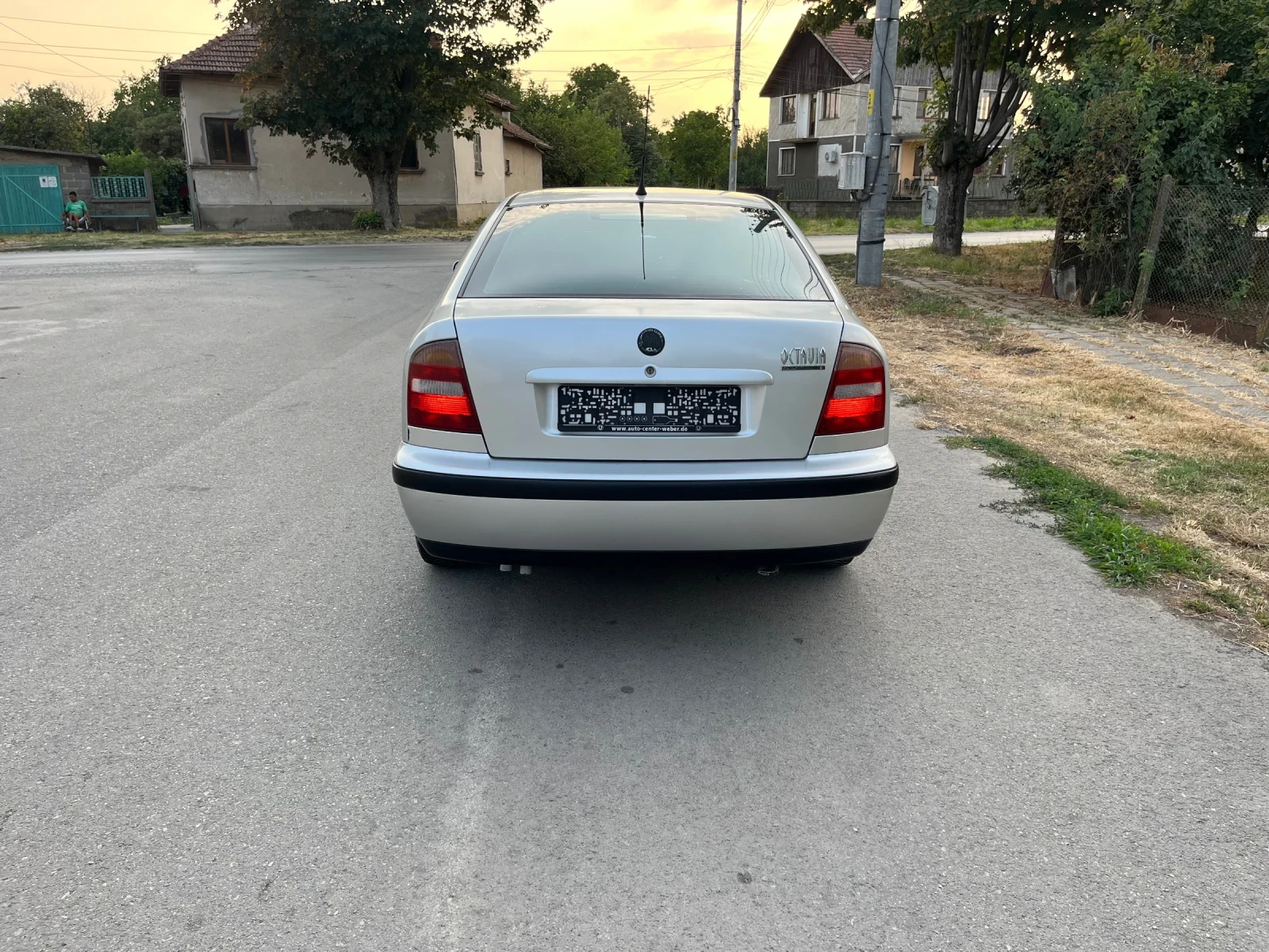 Skoda Octavia 1.6i - изображение 6