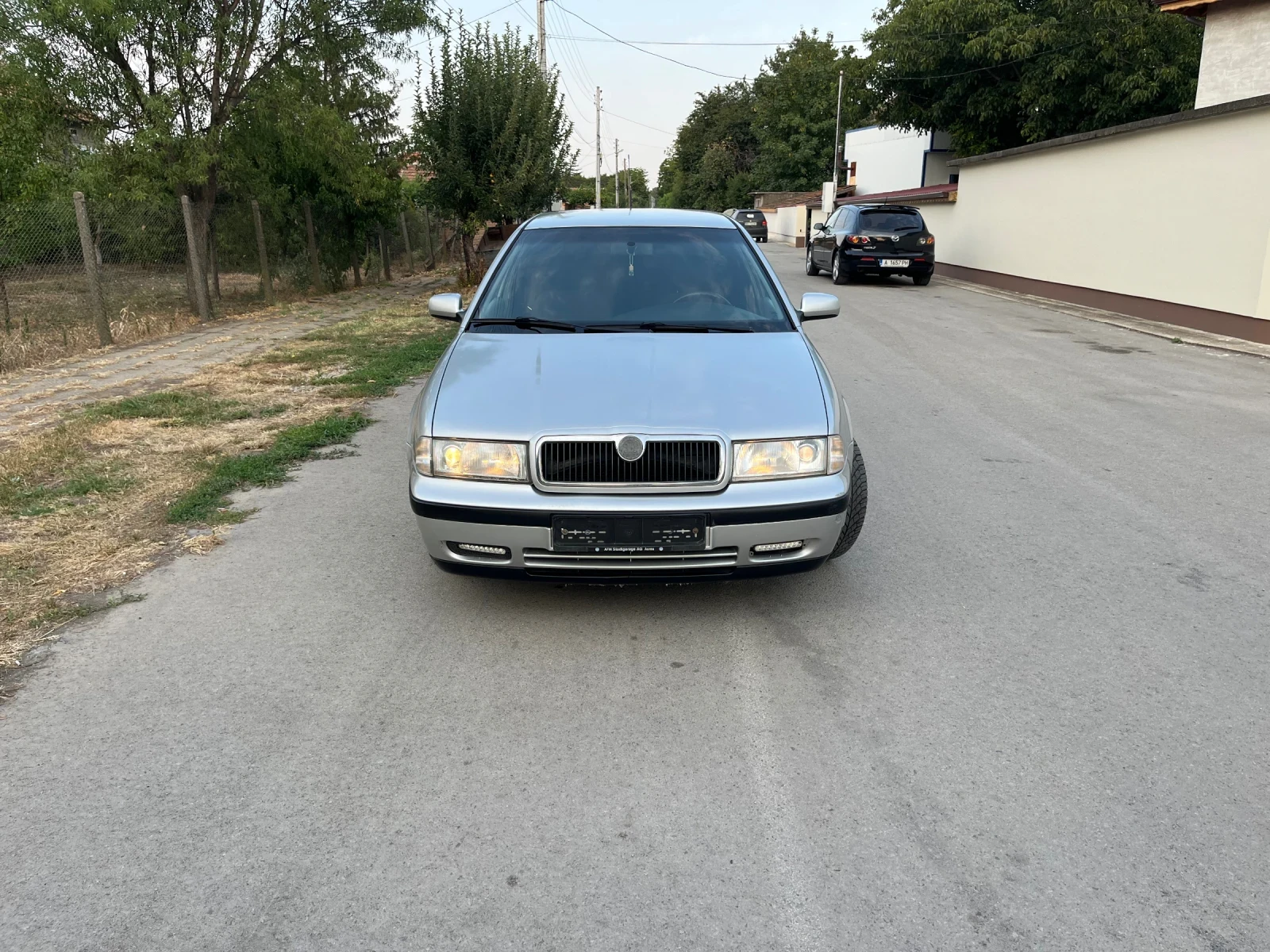 Skoda Octavia 1.6i - изображение 2