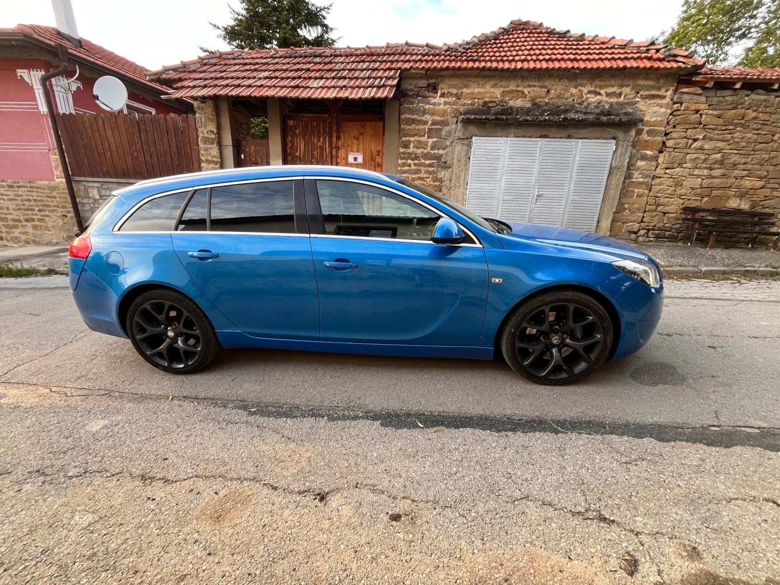 Opel Insignia OPC - изображение 8