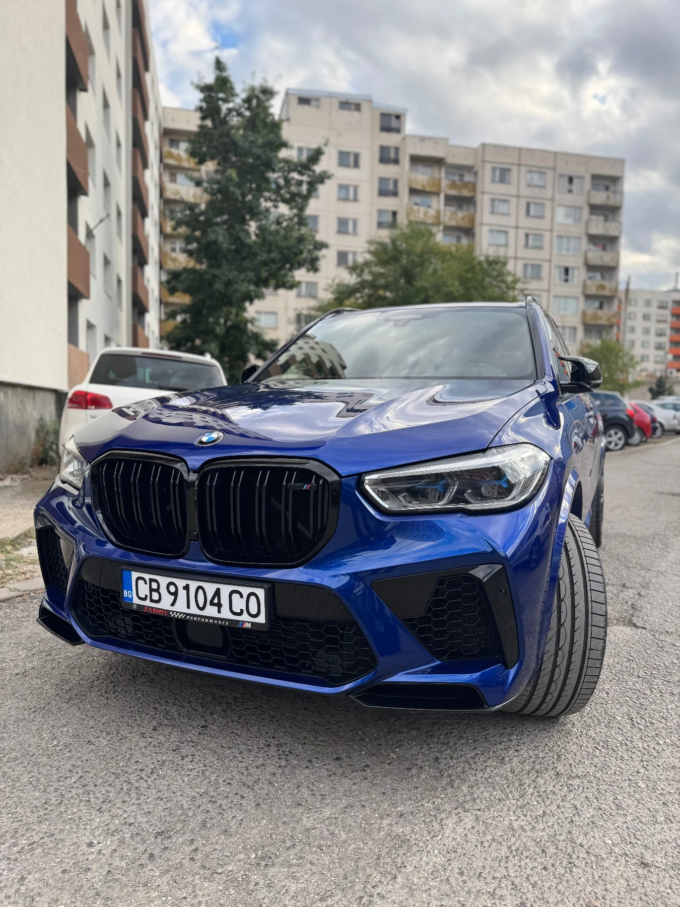 BMW X5M Competition  - изображение 2