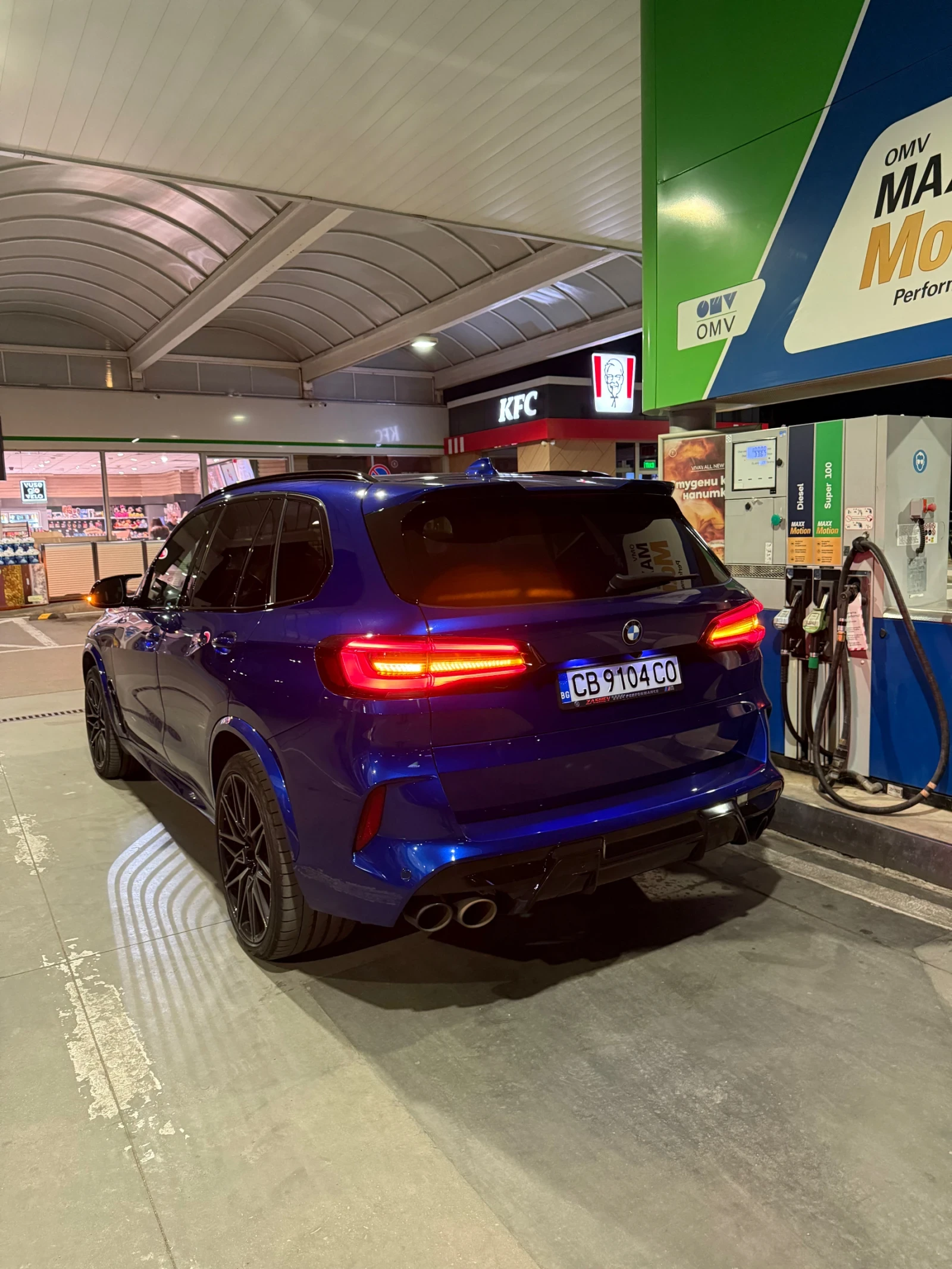 BMW X5M Competition  - изображение 8