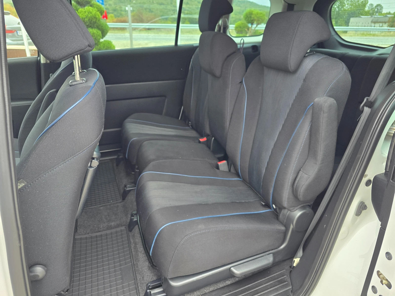 Mazda 5 1.6D 7МЕСТА ! ! РЕАЛНИ КИЛОМЕТРИ | Mobile.bg — изображение 11