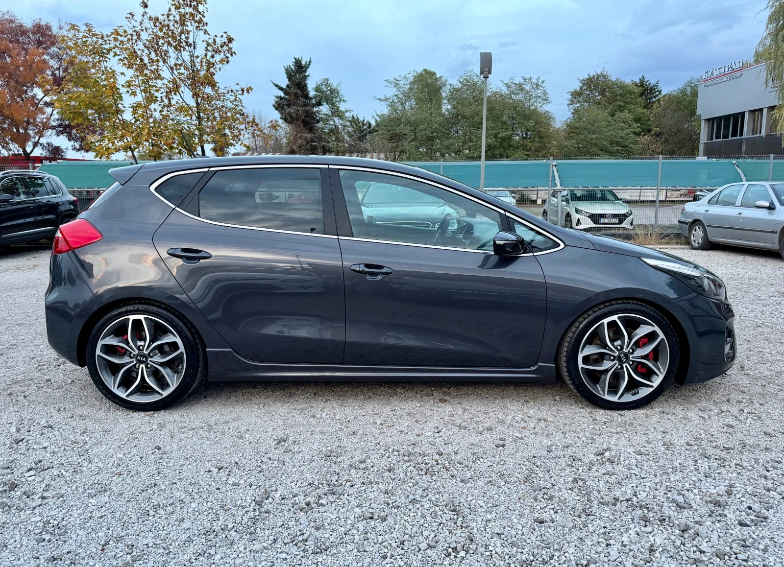 Kia Ceed GT 1.6T Sport - изображение 6