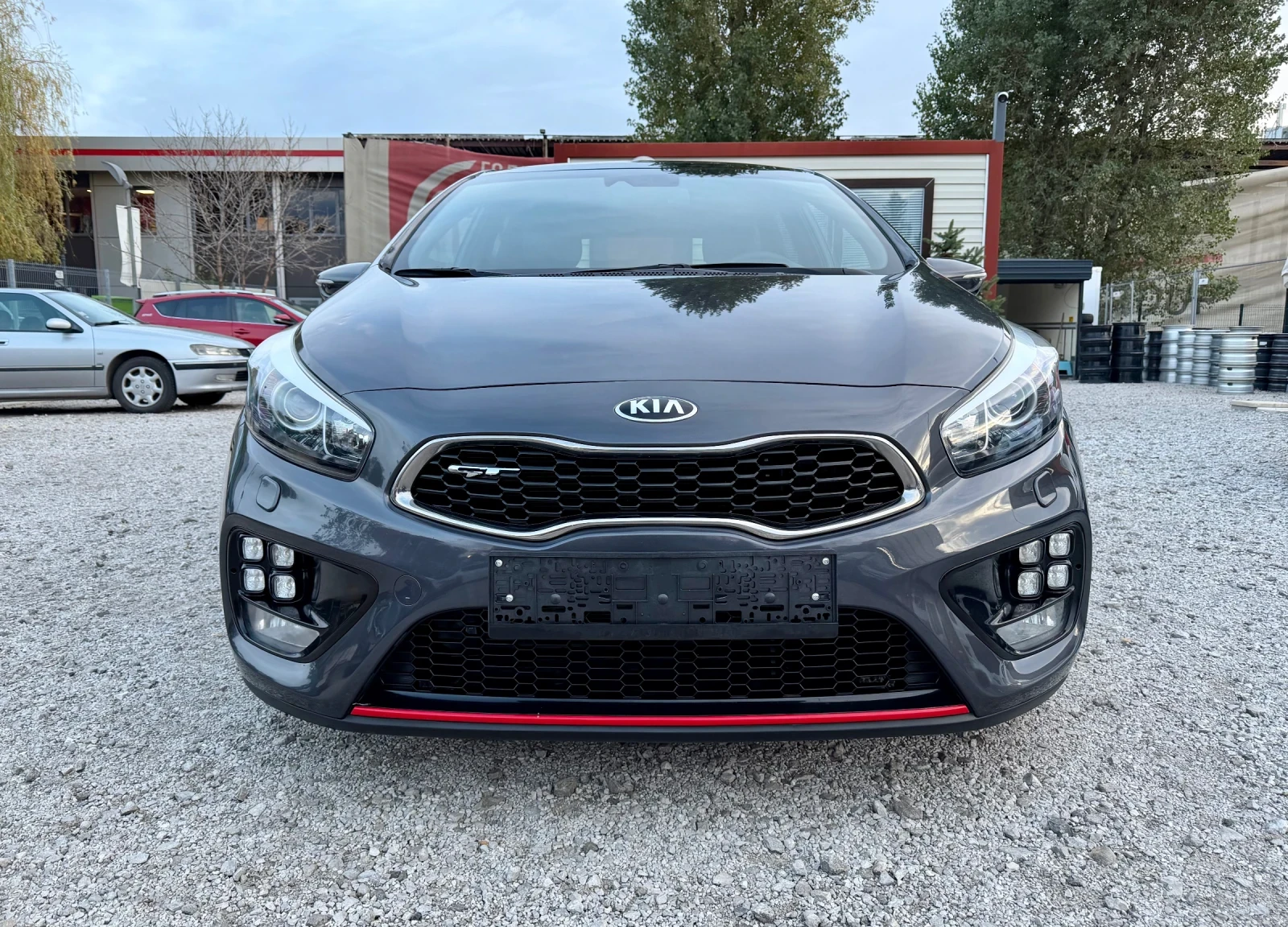 Kia Ceed GT 1.6T Sport - изображение 8