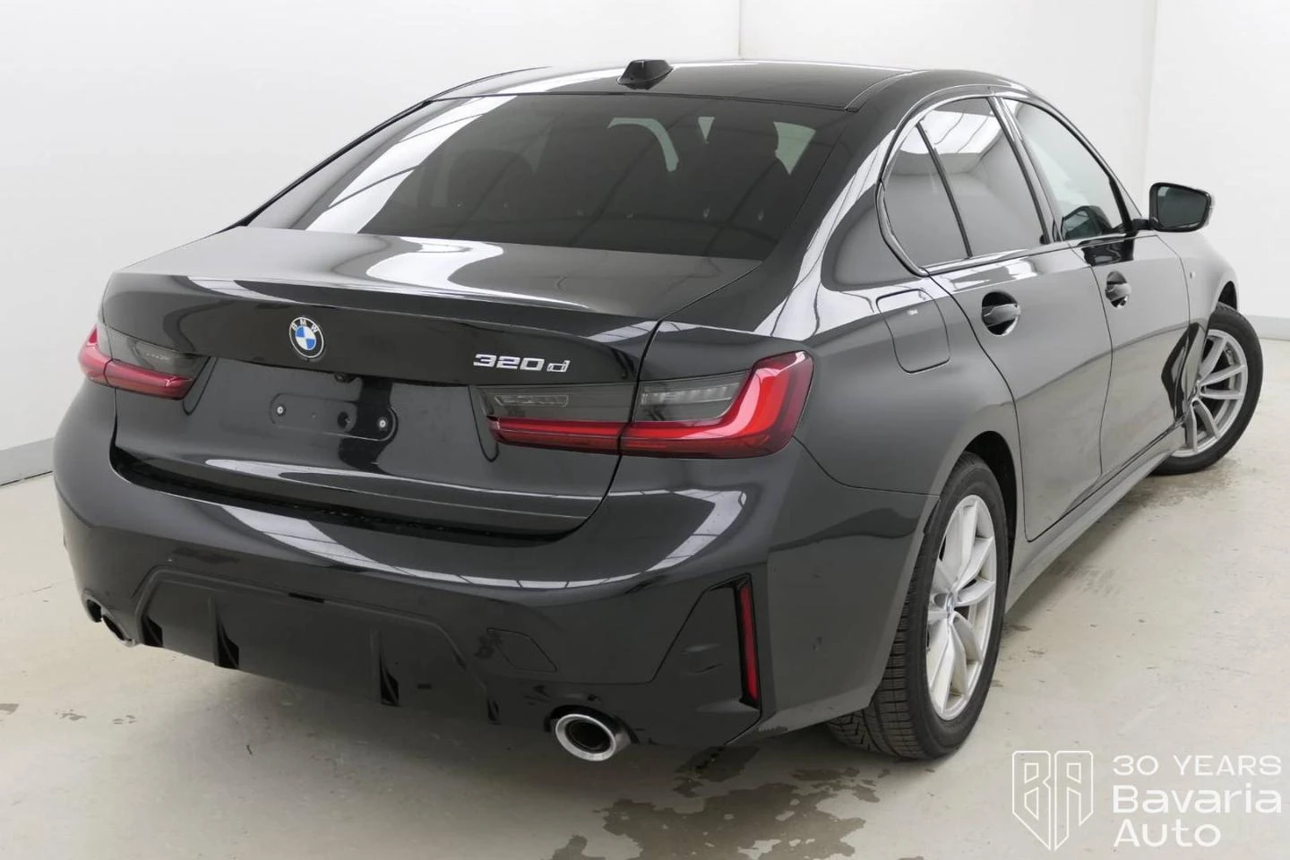 BMW 320 d M Sport Paket Sportautomatic - изображение 3