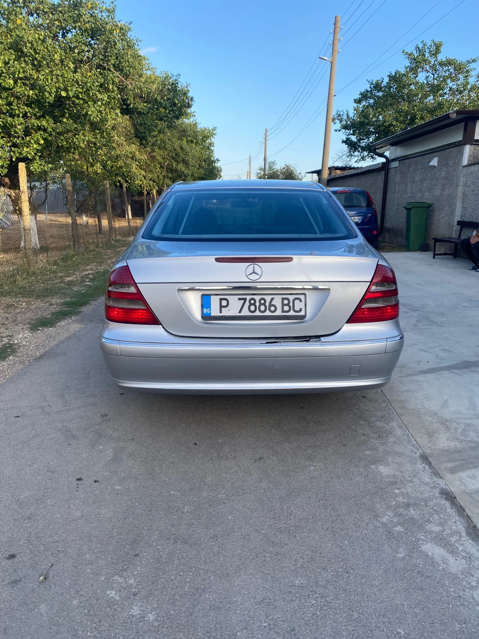 Mercedes-Benz E 220 | Mobile.bg   3