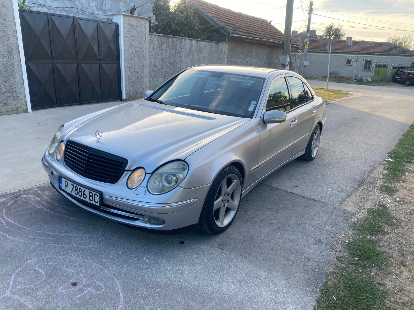 Mercedes-Benz E 220 | Mobile.bg   1