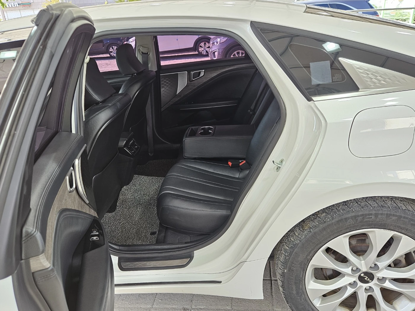 Kia K8 Лизинг, Гаранция, Сервиз, Резервничасти - изображение 9