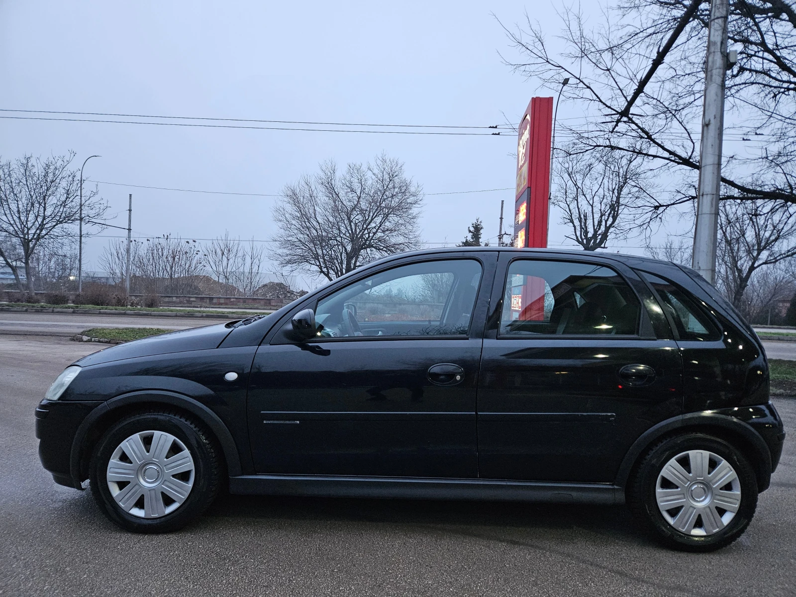 Opel Corsa 1.2, 80к.с., 160х.км., Перфектна! - изображение 8