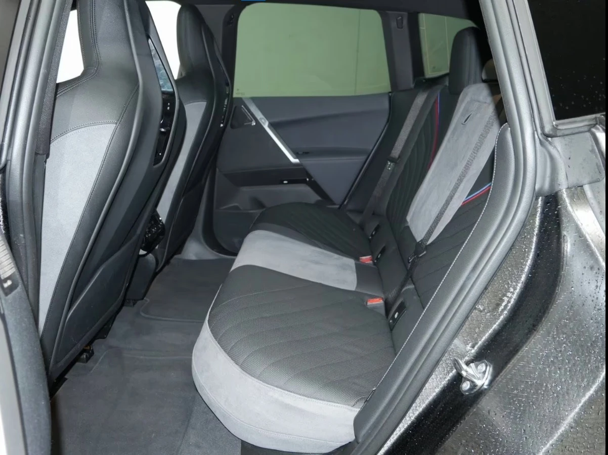 BMW iX xDrive60* LCI* M Sport* B&W - изображение 8