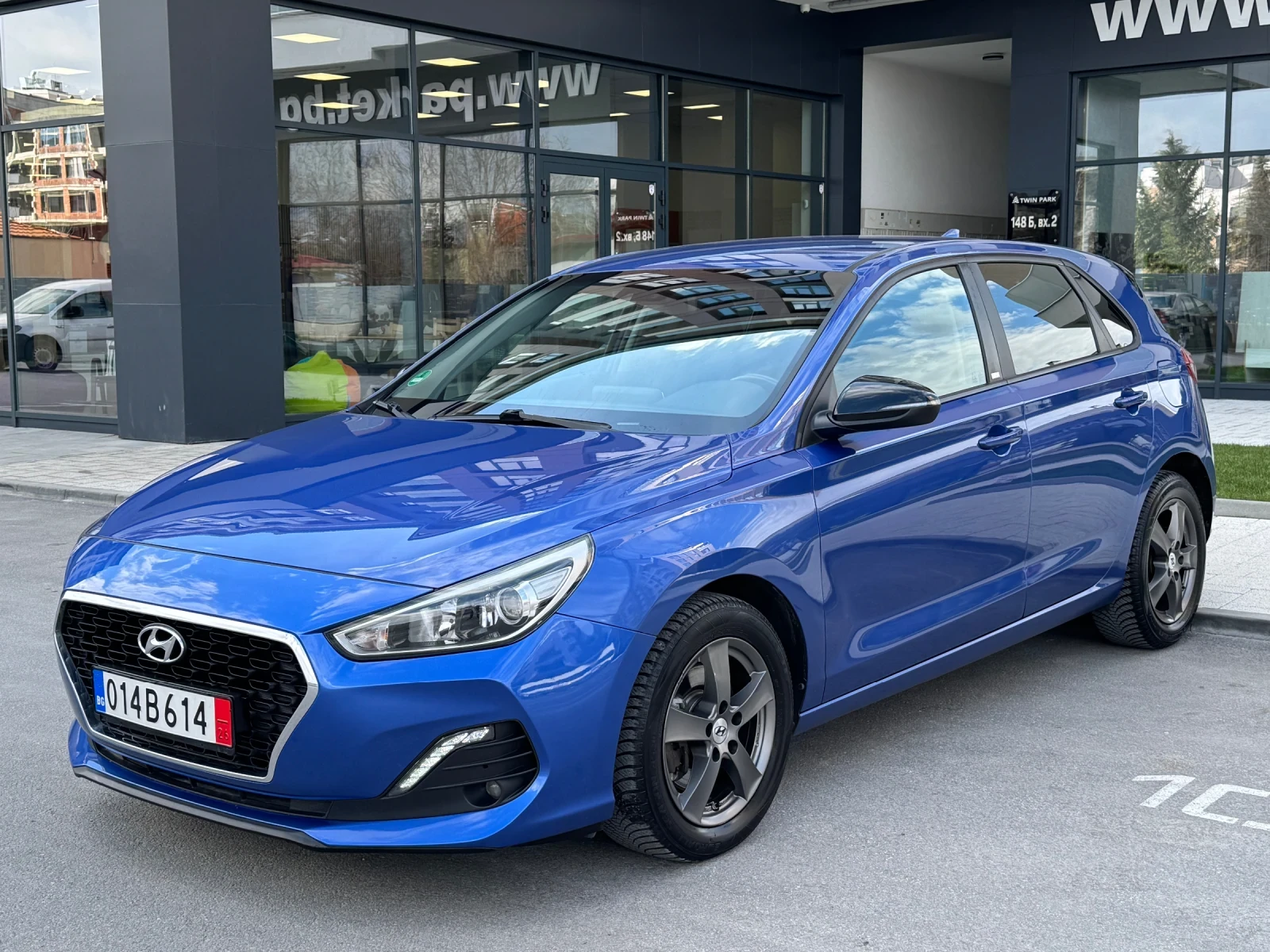 Hyundai I30 1.4 Turbo GDi* AUTOMATIC* EURO 6D, снимка 2 - Автомобили и джипове - 53430063