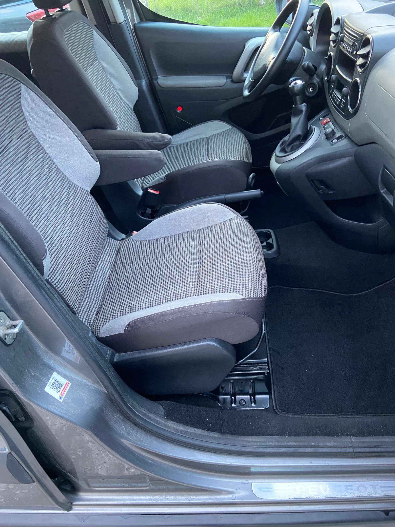 Peugeot Partner 1.6HDI 110�.�. �������� | Mobile.bg � ����������� 4