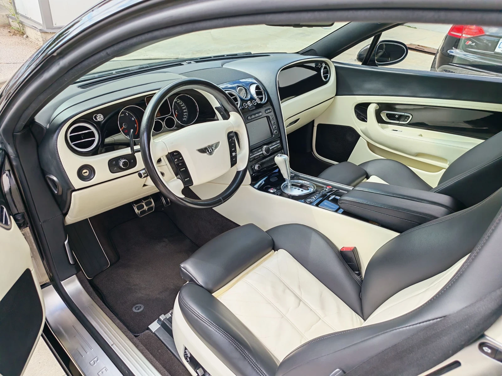 Bentley Continental gt FULL, снимка 9 - Автомобили и джипове - 54033640