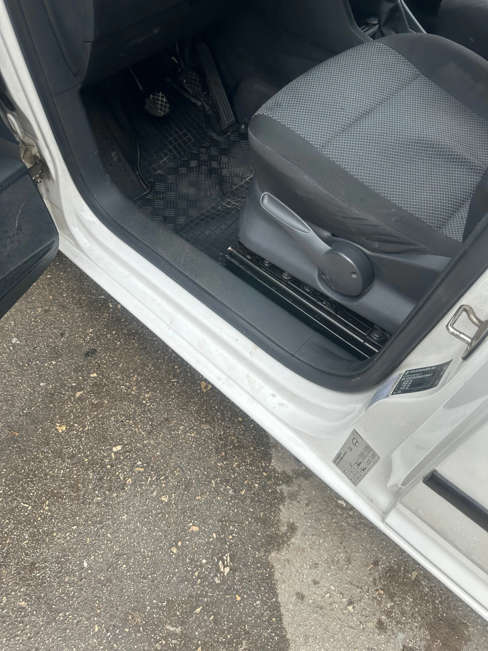 VW Caddy | Mobile.bg � ����������� 4