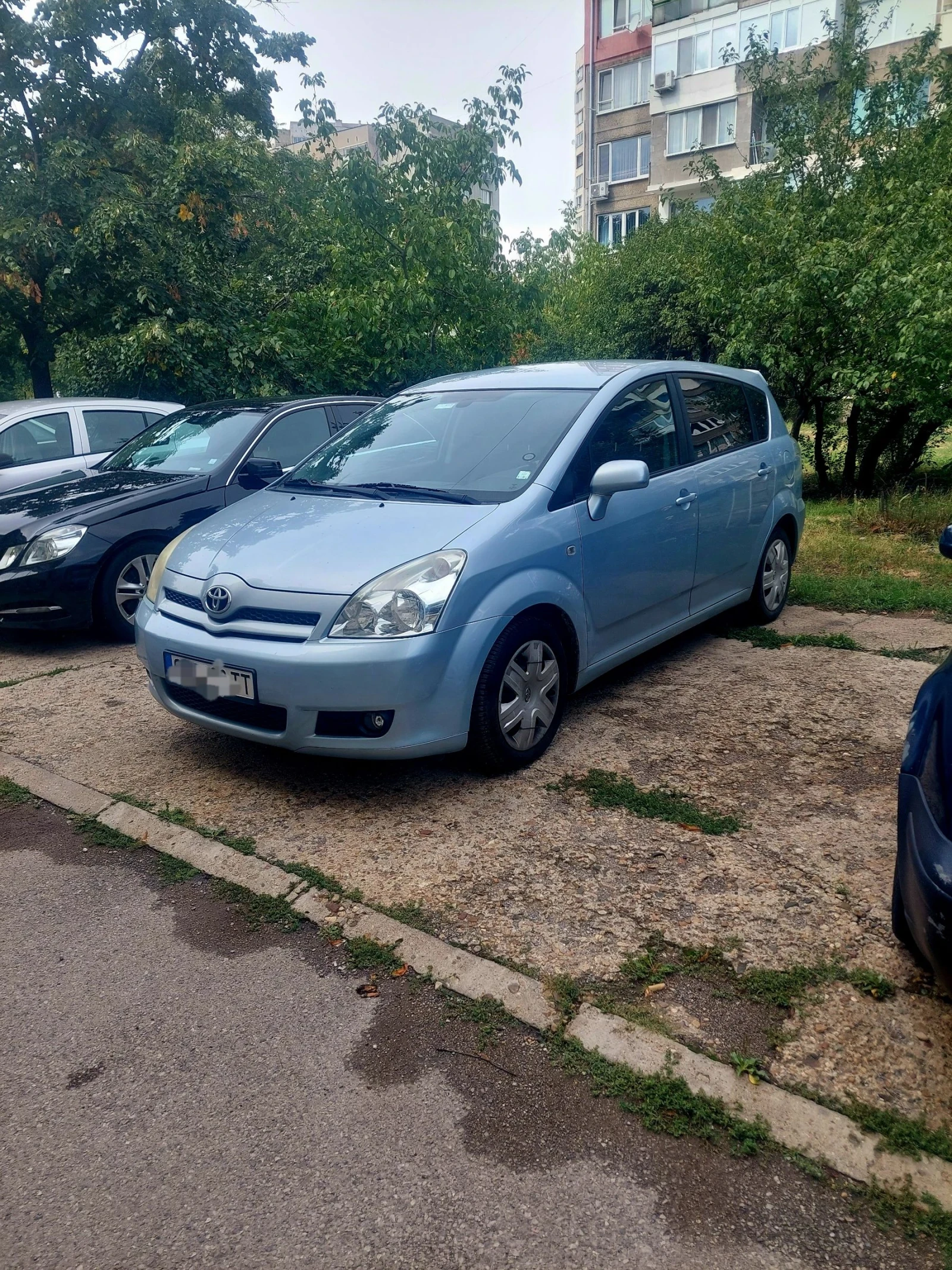 Toyota Corolla verso 1.8 VVTI 7 Местна ГАЗ