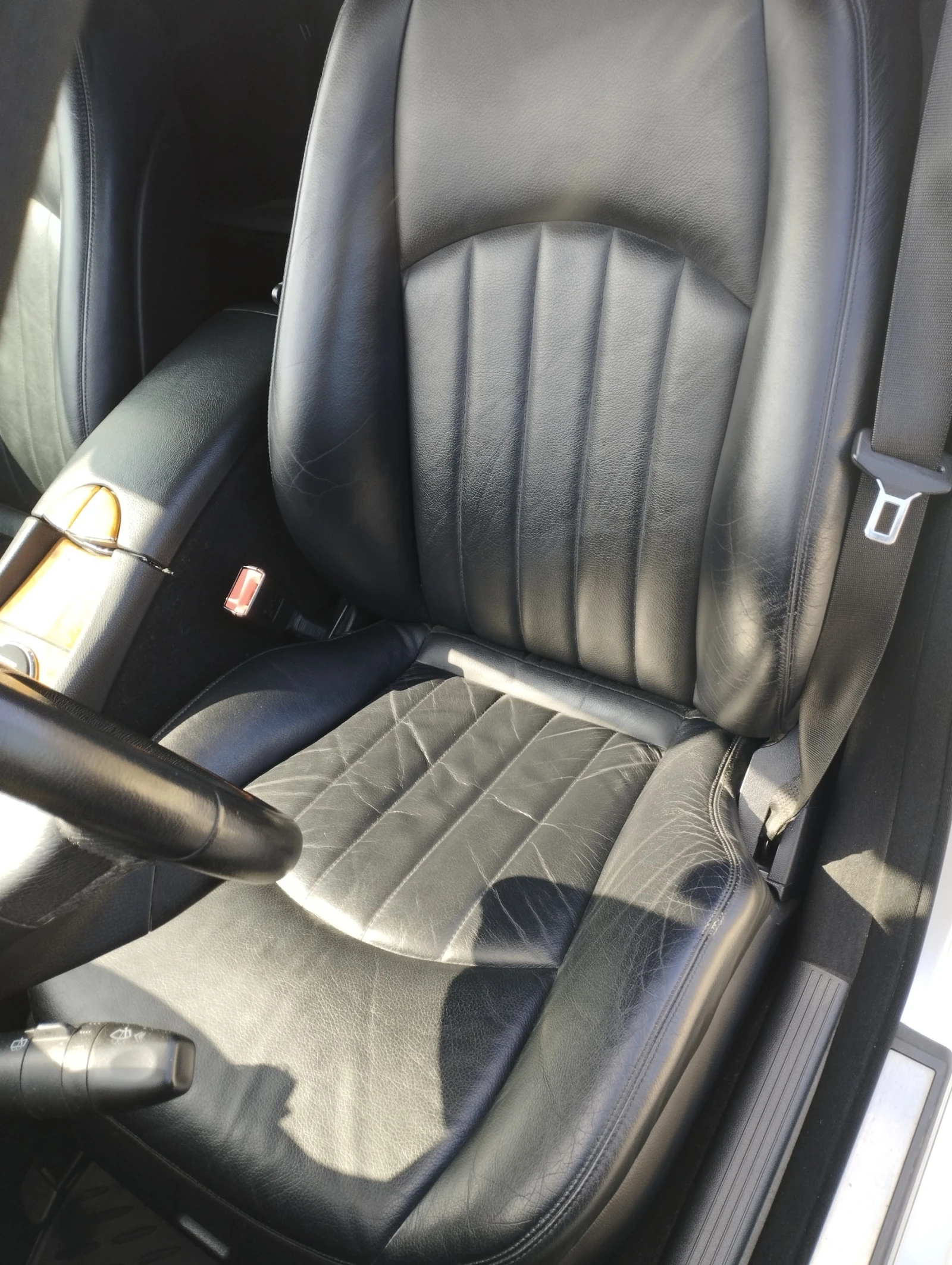 Mercedes-Benz E 320 facelift 3.0 v6 om642, снимка 9 - Автомобили и джипове - 53851733