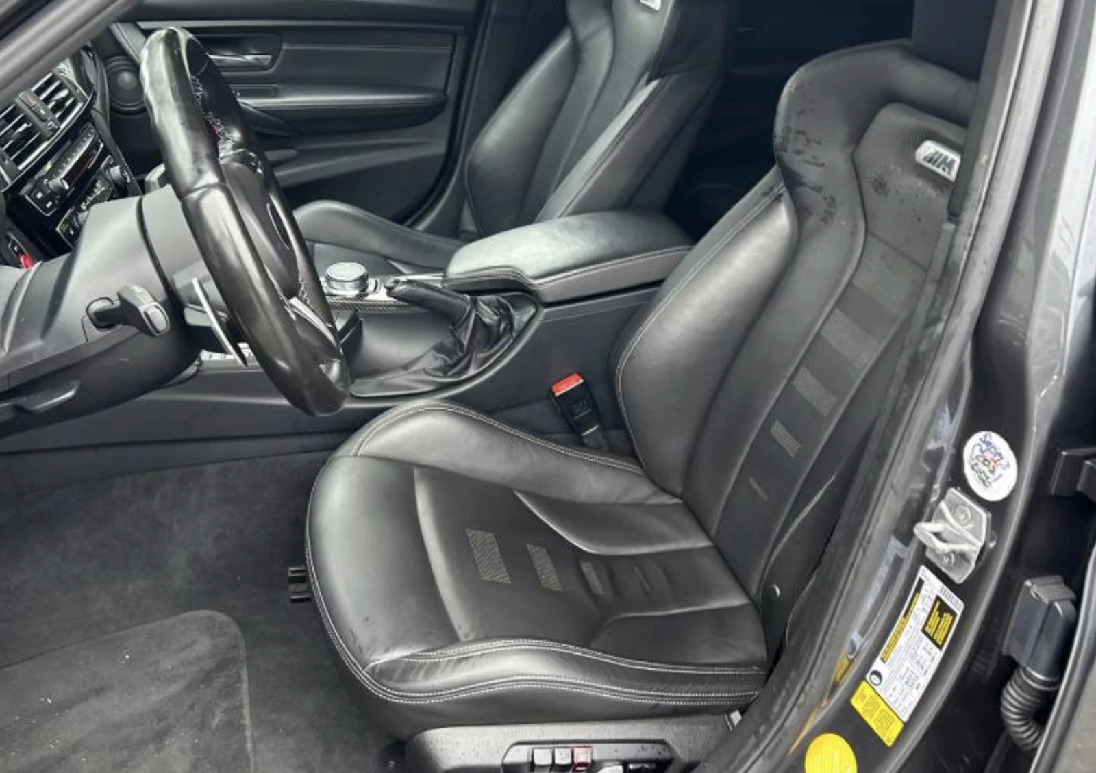 BMW M3 CARBONi| HARMON | ПОДГРЕВ| 360| CARPLAY| BLD SPT| , снимка 9 - Автомобили и джипове - 53990902