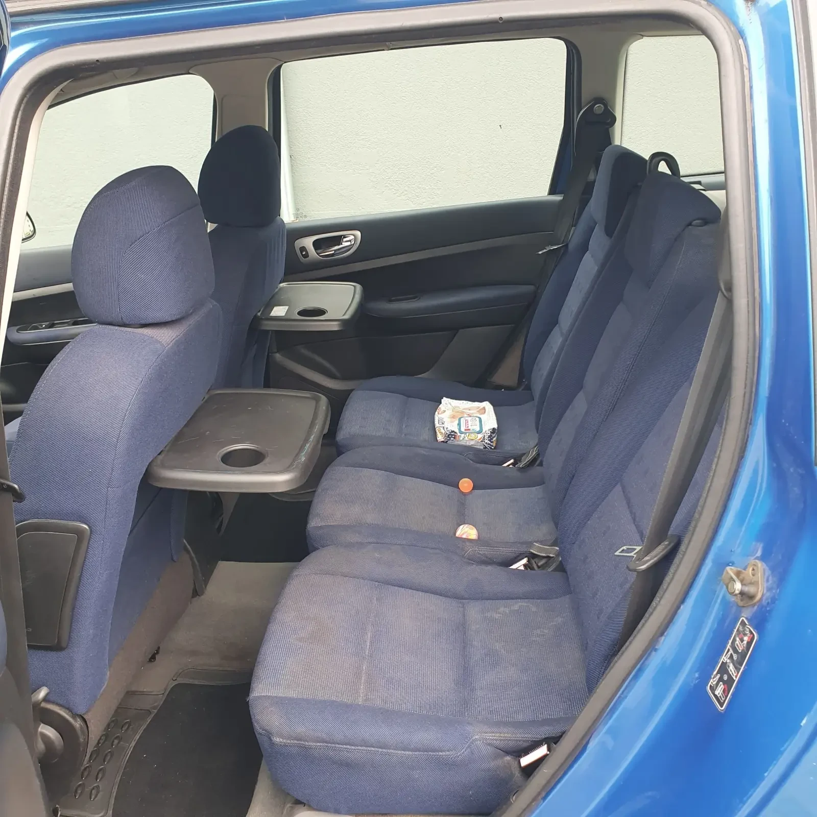 Peugeot 307 2.0 HDI, снимка 12 - Автомобили и джипове - 54153427