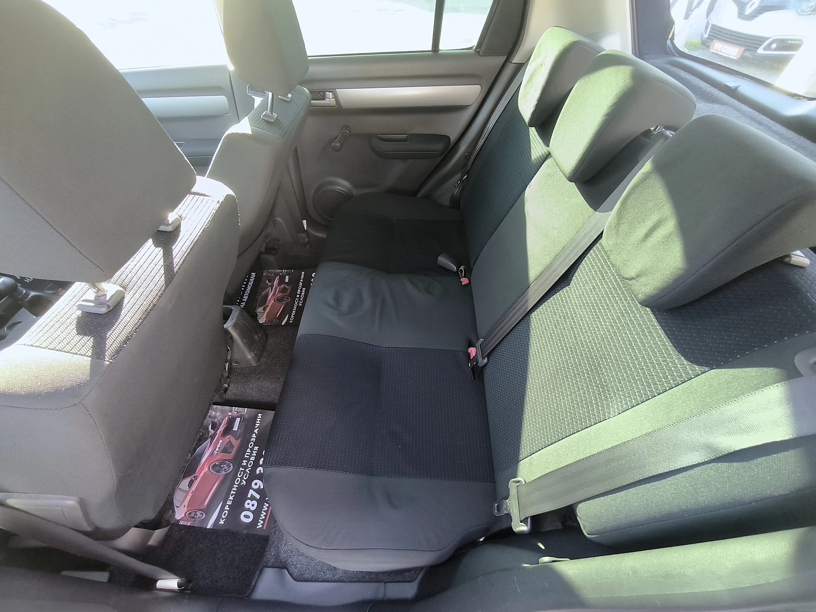 Suzuki Swift 1.5i GT-line KEYLESS, снимка 13 - Автомобили и джипове - 54260175